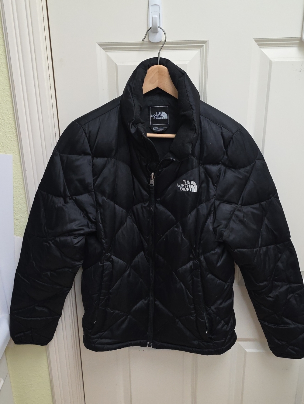 The North Face Black Women's Diamond-Quilt Insulated Jacket